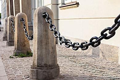 国外论文批评《模拟农场》系列：一种有害的农民职业观